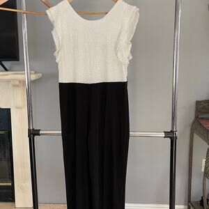 Ronni Nicole Evenings Dressy Jumpsuit  size 10